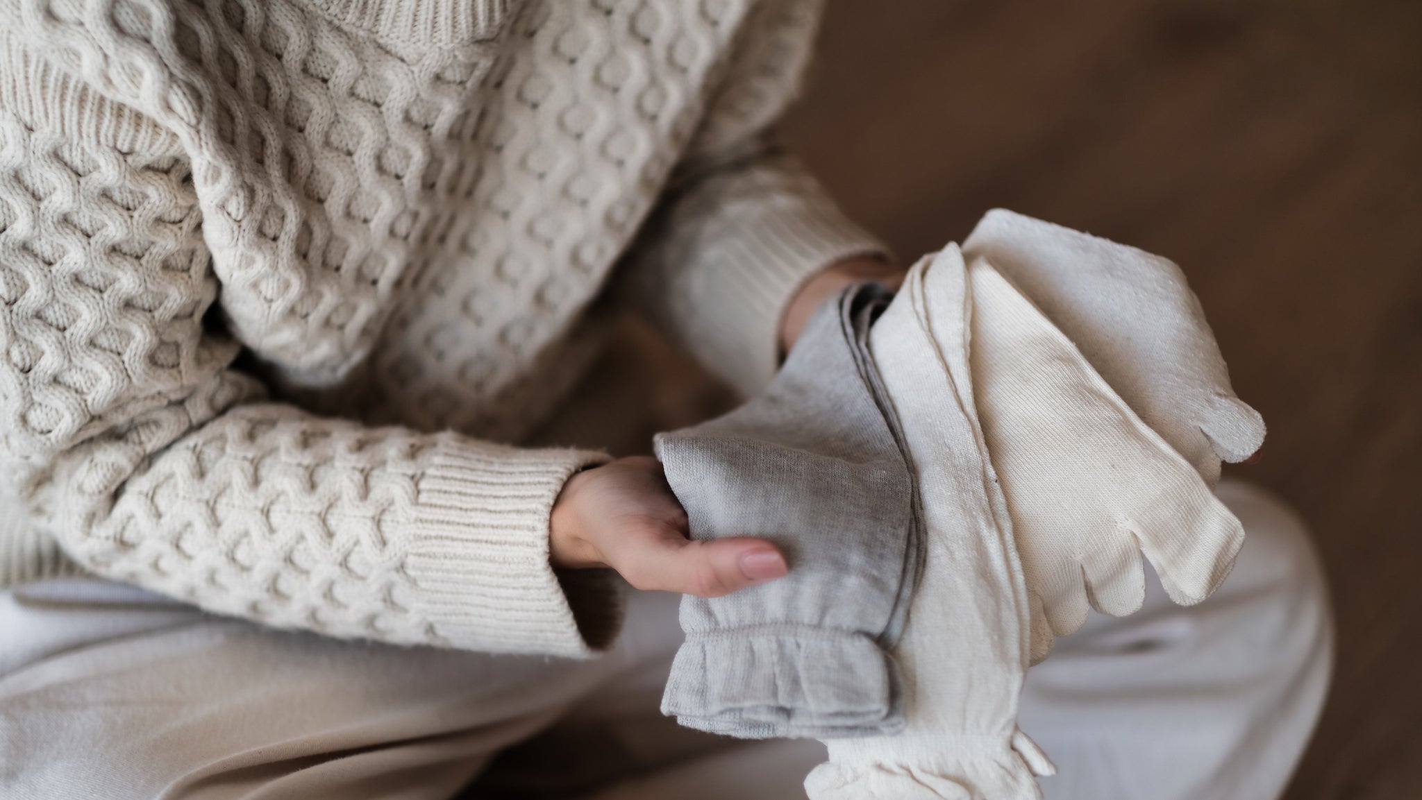 日本排寒之父「進藤義晴」醫師推廣的多層襪如何穿?